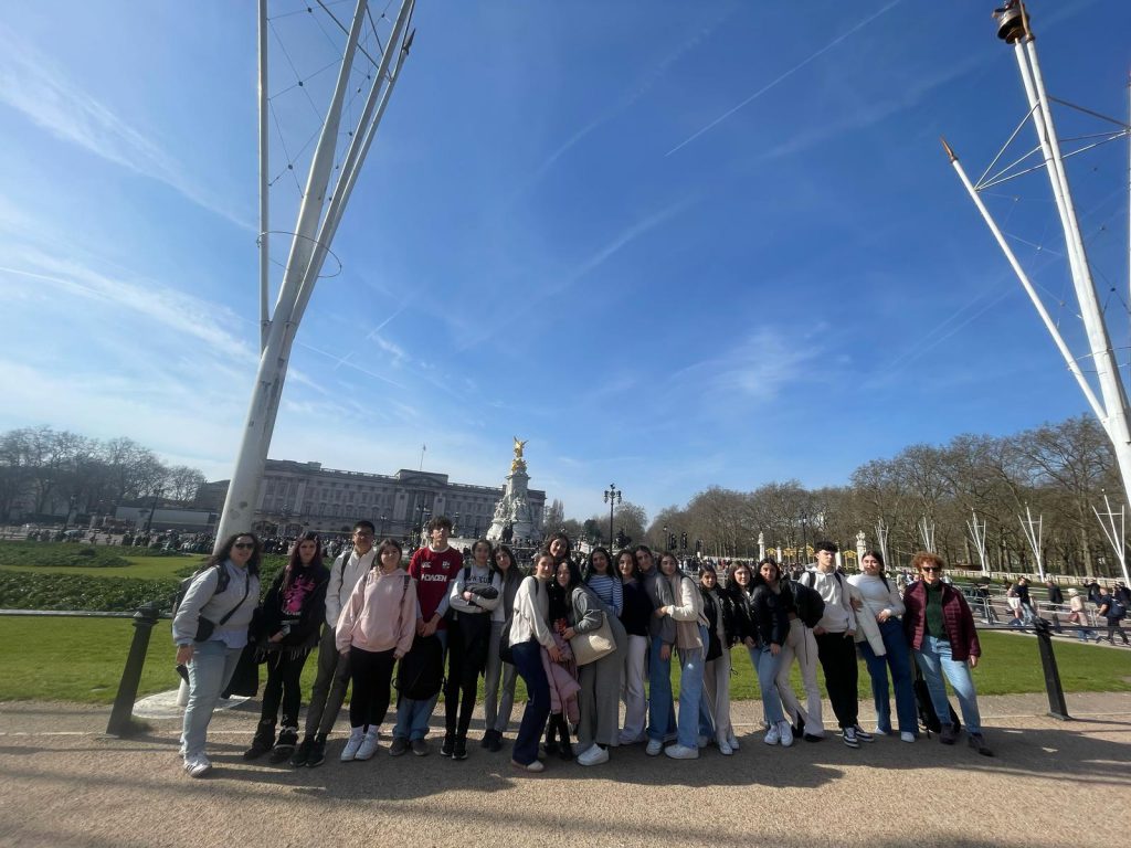 8 PROGRAMA DE INMERSION LINGUISTICA PARA GRUPOS ESCOLARES EN REINO UNIDO E IRLANDA